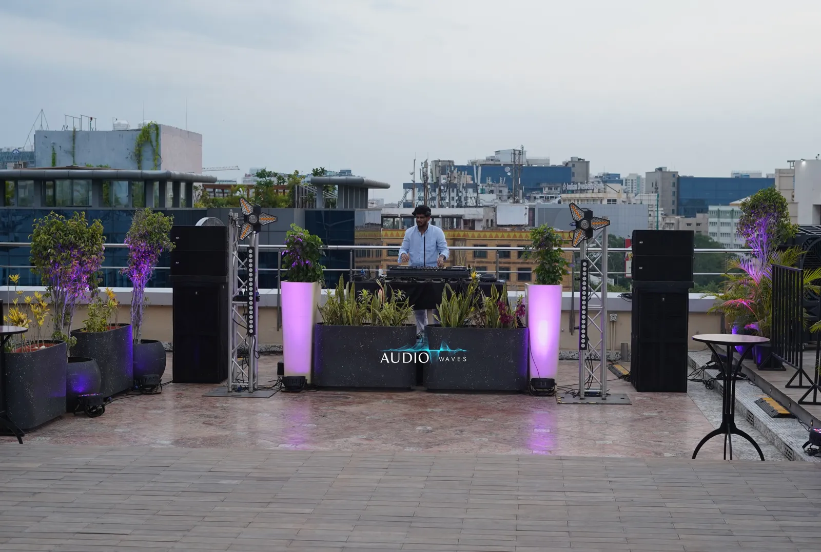 Afro House rooftop at Taj Club House, Chennai, photo 5 of 8
