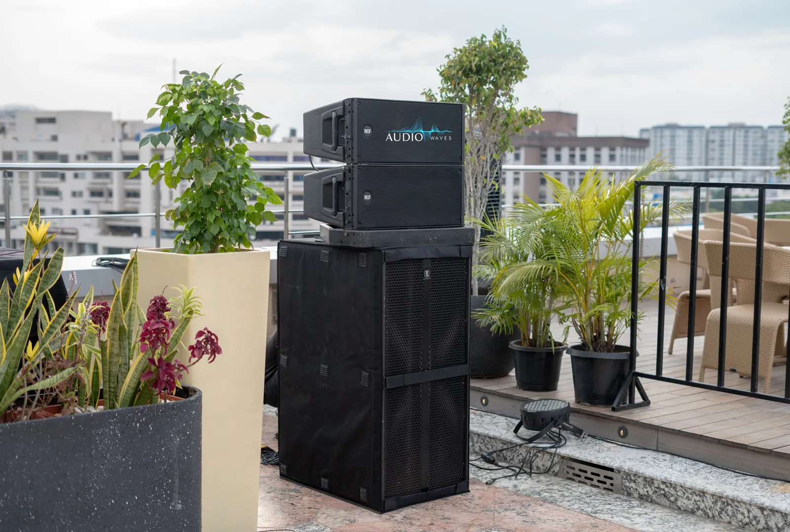 Afro House rooftop at Taj Club House, Chennai, photo 6 of 8