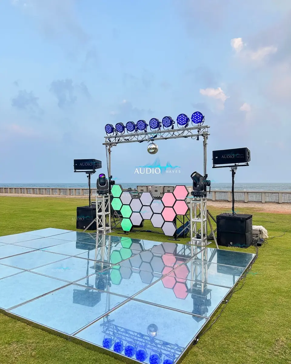 Beachside Honeycomb Setup, Chennai